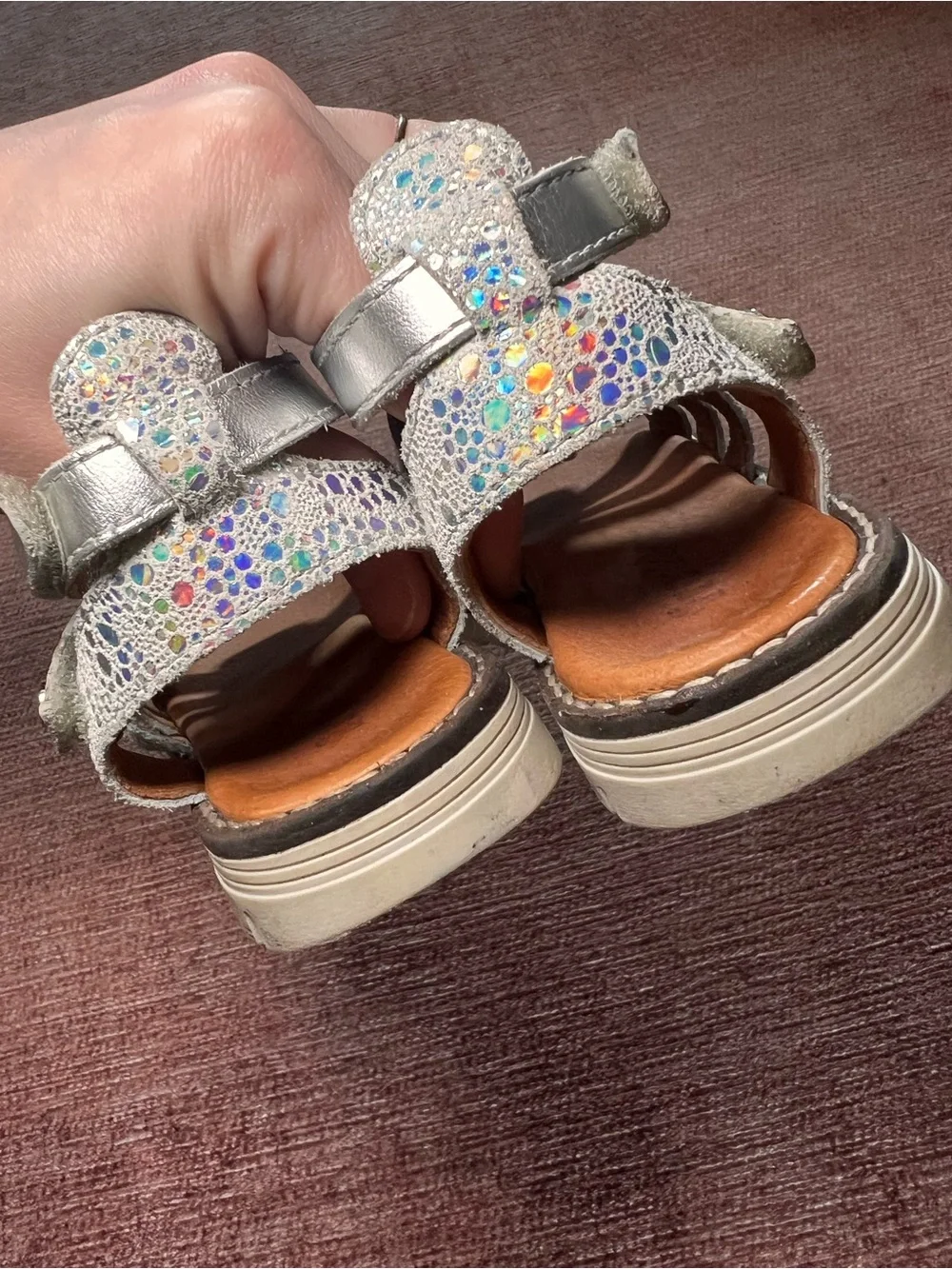 Froddo Leather Silver Holographic Strappy Sandals Size 26 US Kids 9 Pretty